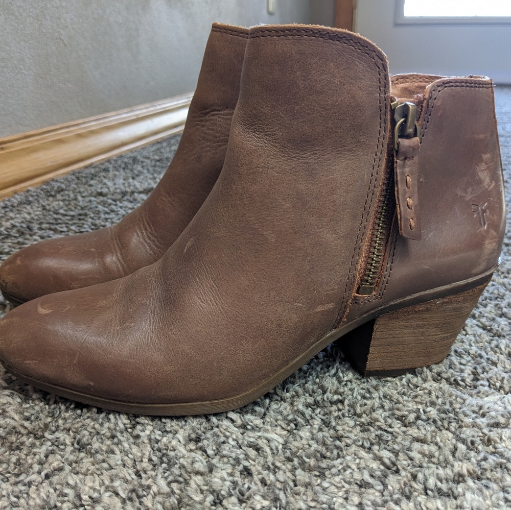 Frye Judith Booties 6.5